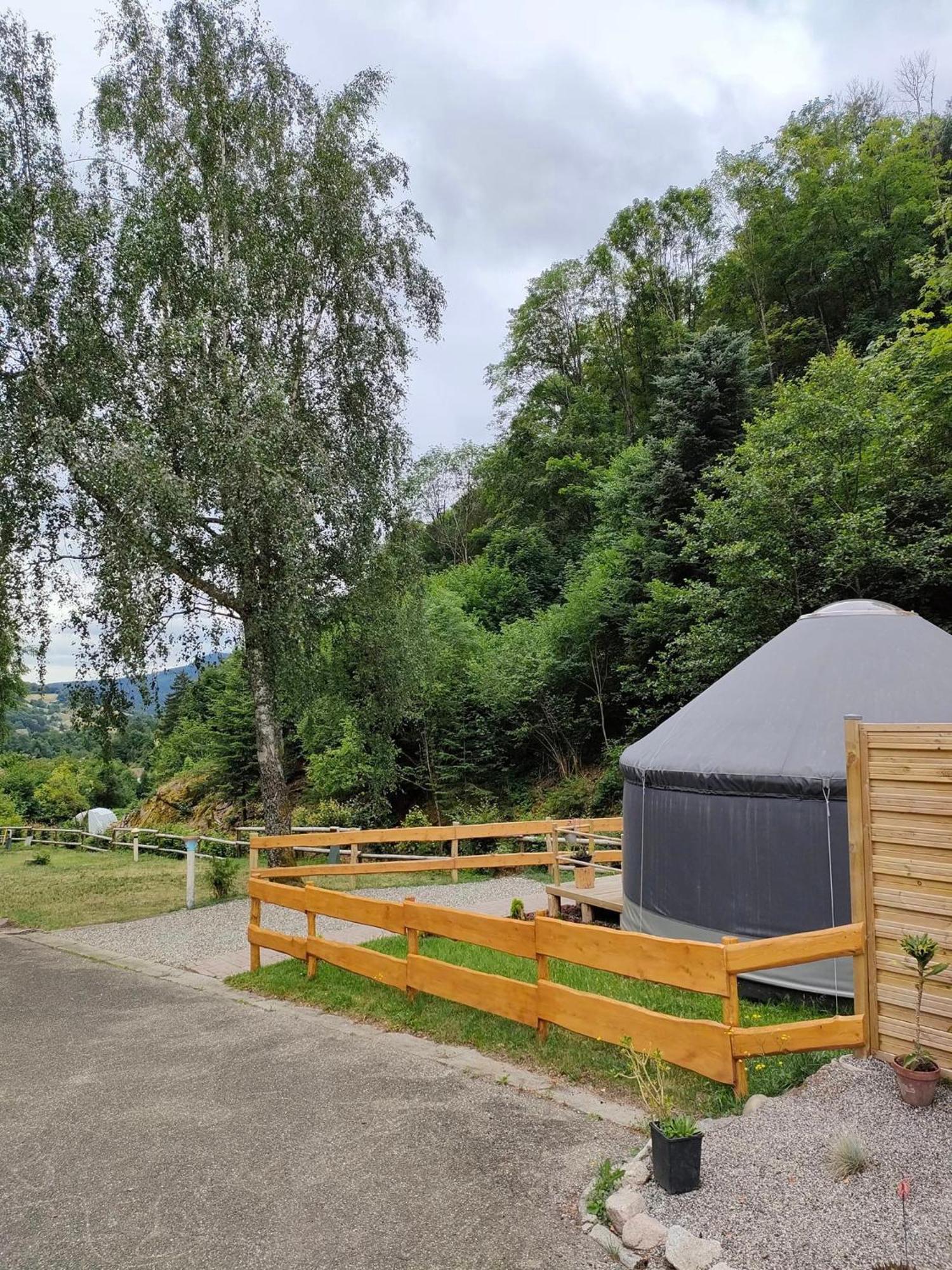 Yourte Des Verts Bois Fréland Exterior foto